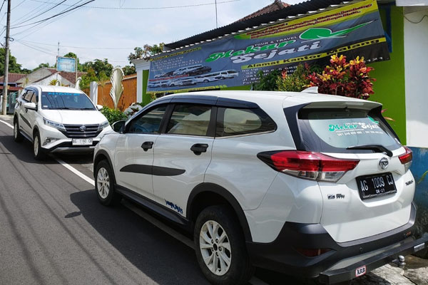 travel kediri malang pp